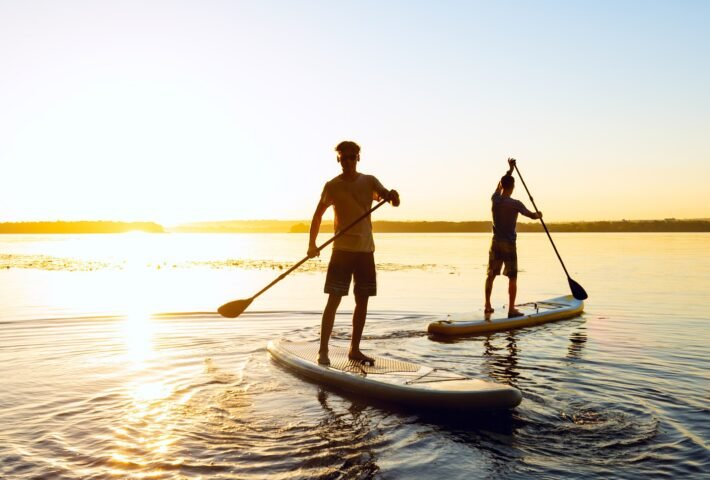 Paddle surf